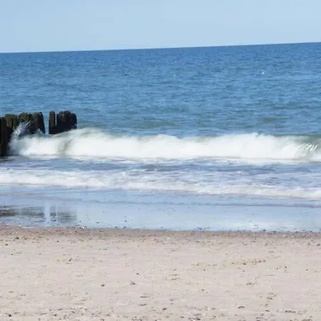 Air-conditioned Homes, 2 Bedrooms * Mielenko