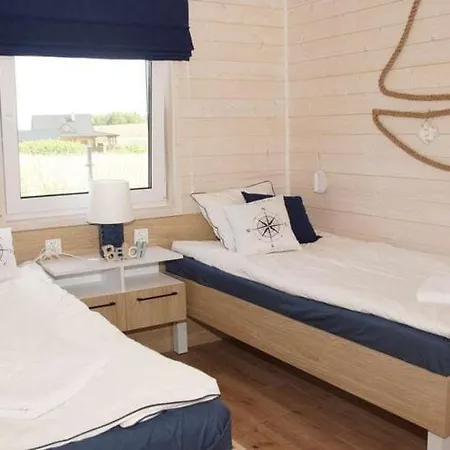 Air-conditioned Homes, 2 Bedrooms * Mielenko