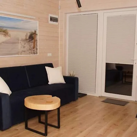 Air-conditioned Homes, 2 Bedrooms Mielenko