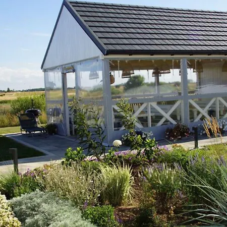 Ferienhaus Air-conditioned Homes, 2 Bedrooms