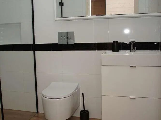 Air-conditioned Homes, 2 Bedrooms Mielenko