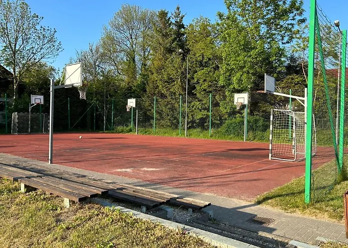 Air-conditioned Homes, 2 Bedrooms Сasa de vacaciones *