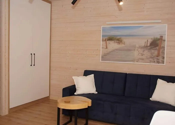 Air-conditioned Homes, 2 Bedrooms Mielenko